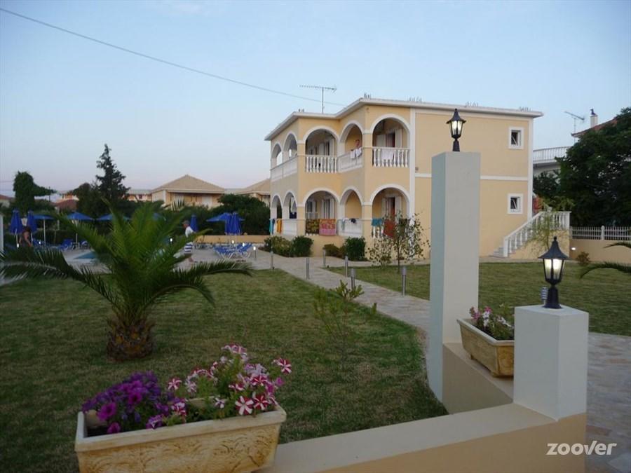 Anastasias House Laganas Bagian luar foto